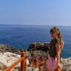 Meet your Posher, Nicole